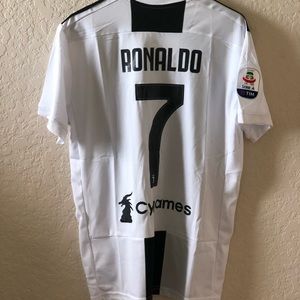 adidas Shirts - Cristiano Ronaldo League Jersey Juventus 18/19 adidas Shirts - Cristiano Ronaldo League Jersey Juventus 18/19